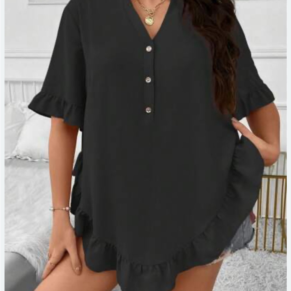 Shein Black Flounce Ruffle Hem Short Sleeve Gold
Button Tunic Blouse 1XL